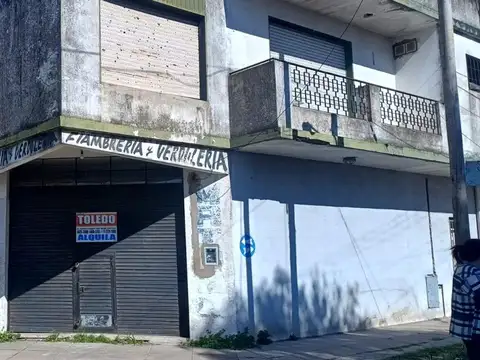 Local en Alquiler en Isidro Casanova, Partido de La Matanza