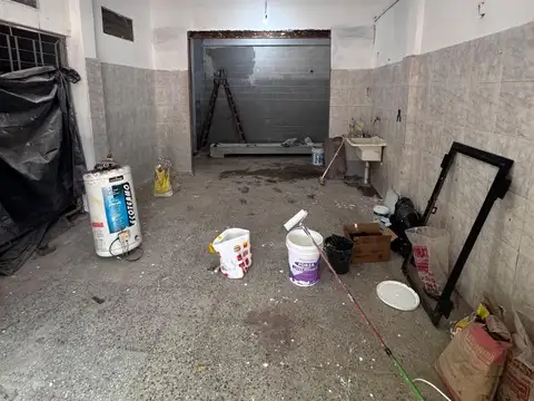 Local en Alquiler en Billinghurst, General San Martin
