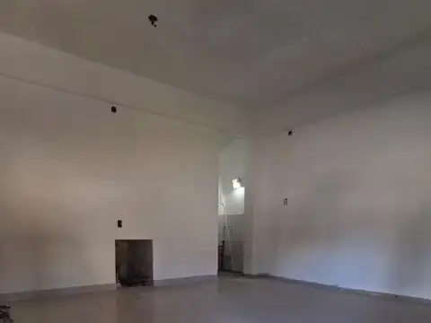 Local en Alquiler en Villa Luzuriaga, Partido de La Matanza