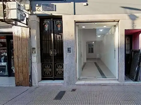 Local en Alquiler en Santos Lugares, Partido de Tres de Febrero