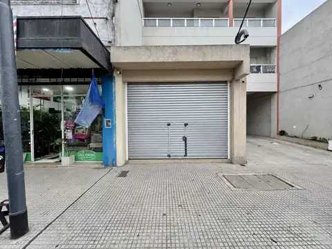 Local en Alquiler en Santos Lugares, Partido de Tres de Febrero