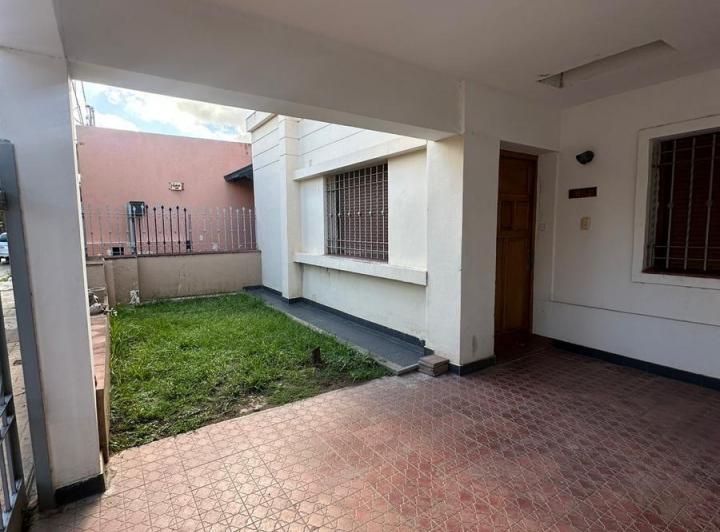 Casa · 151m² · 6 Ambientes