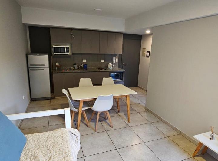 Departamento · 50m² · 2 Ambientes · 1 Cochera