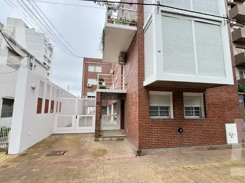 Cochera en Alquiler en La Plata, Partido de La Plata