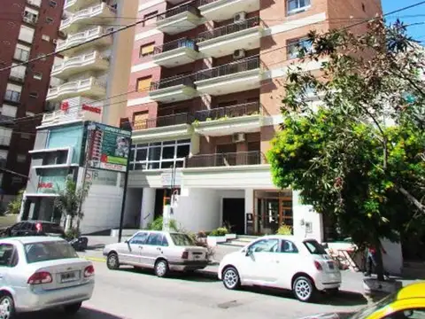 Cochera en Alquiler en Lanus Oeste, Lanus