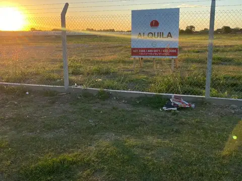 Terreno en Alquiler en Los Hornos, La Plata