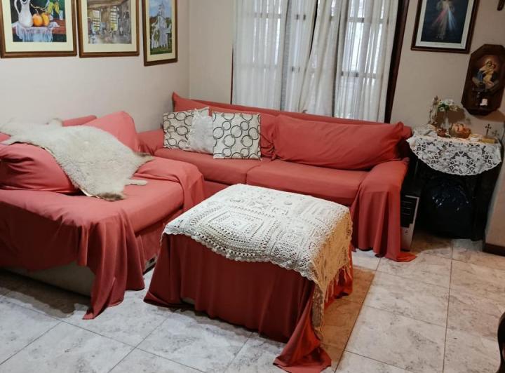 Casa · 178m² · 5 Ambientes · 1 Cochera