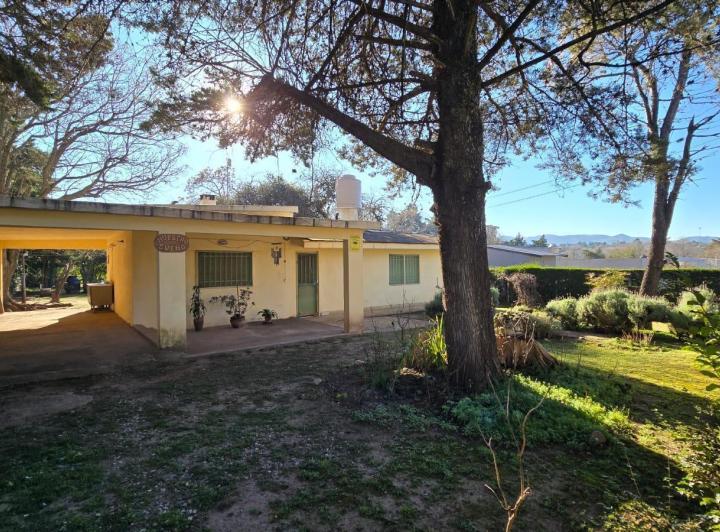 Casa · 120m² · 4 Ambientes · 2 Cocheras