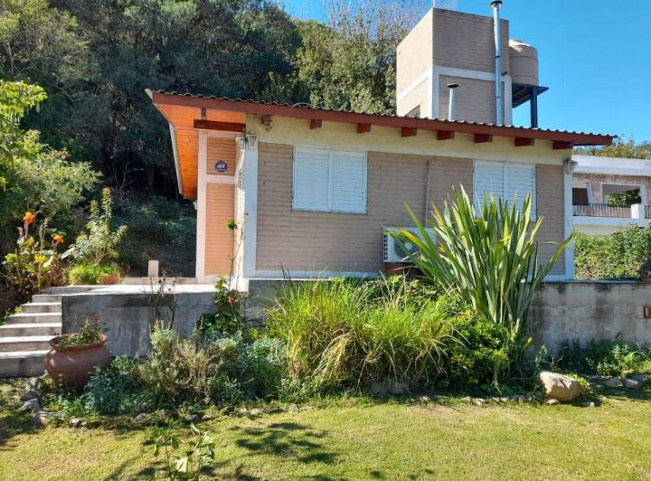 Casa · 100m² · 5 Ambientes