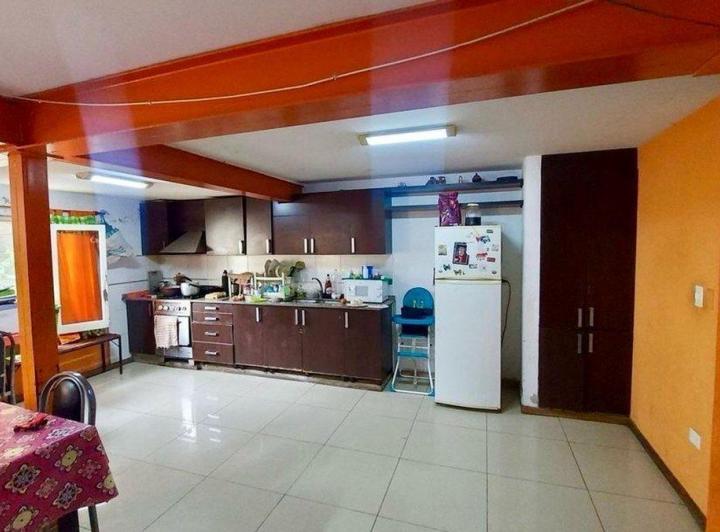 Casa · 246m² · 6 Ambientes · 2 Cocheras