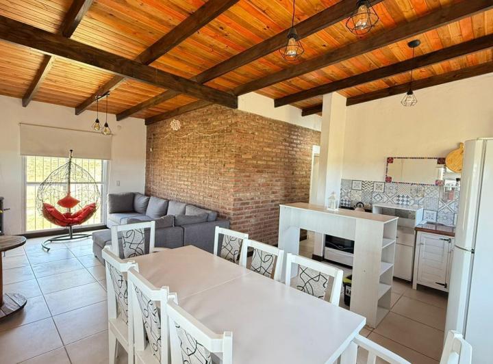 Casa · 4000m² · 3 Dormitorios · 1 Cochera
