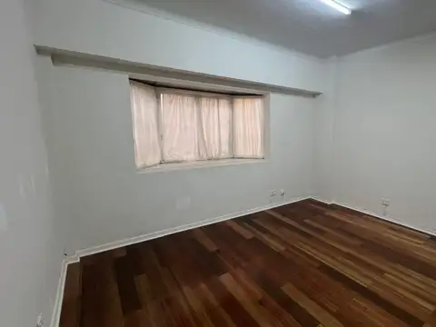 Oficina en Venta en Vicente Lopez Vias / Maipu, Vicente Lopez