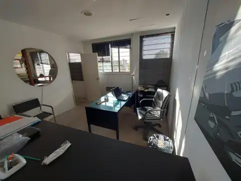 Oficina en Venta en San Isidro Vias / Libertador, San Isidro
