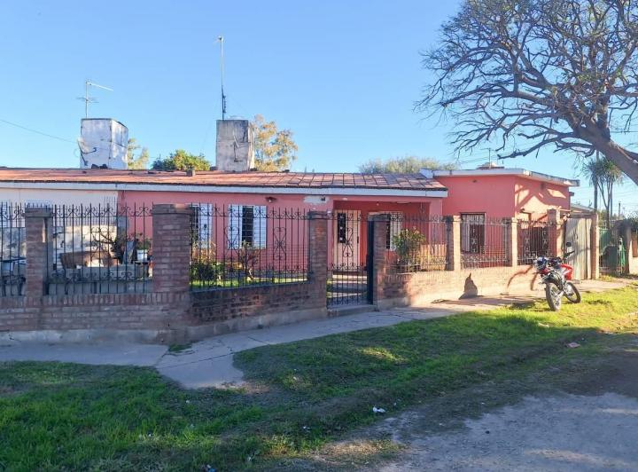 Casa · 225m² · 6 Ambientes