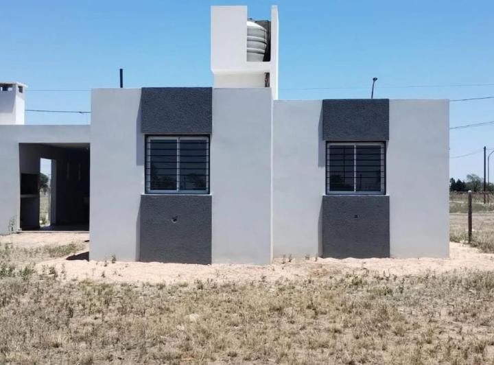Casa · 105m² · 5 Ambientes · 1 Cochera