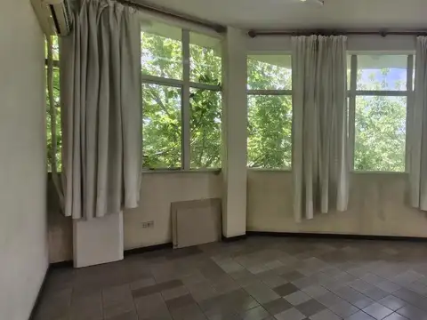Oficina en Venta en Pilar Centro, Pilar