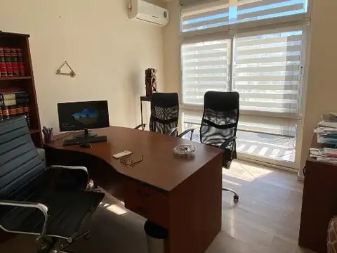 Oficina en Venta en Moron Sur, Moron