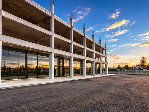 Oficina en Venta en Pilar Del Este, Countries y Barrios Cerrados en Pilar