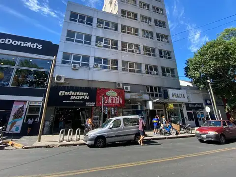 Oficina en Venta en Caseros, Partido de Tres de Febrero