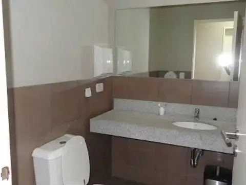 Oficina en Venta en Pilar Centro, Pilar