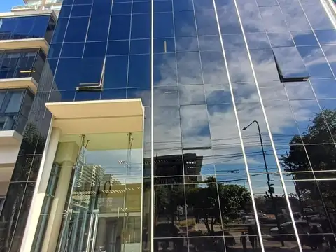 Oficina en Venta en Vicente López Vías / Río, Vicente López