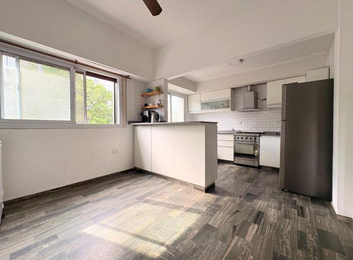 PH · 165m² · 3 Ambientes · 1 Cochera