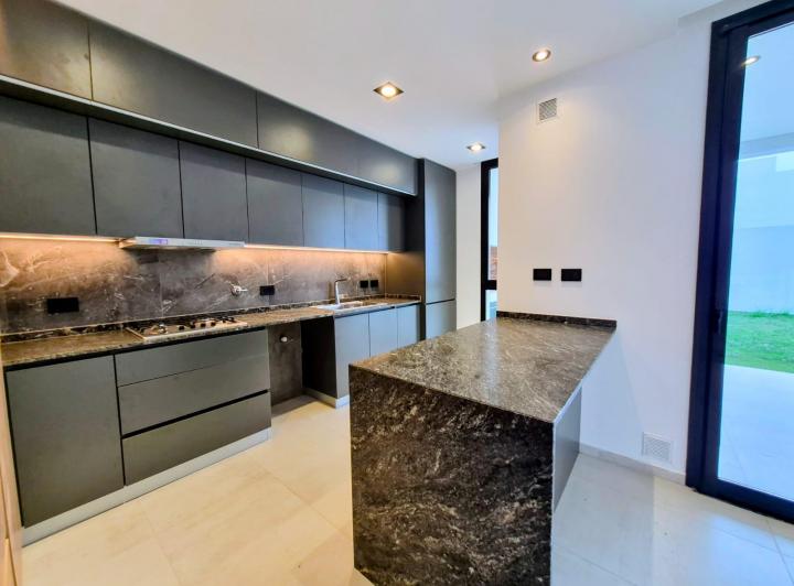 PH · 20m² · 4 Ambientes · 2 Cocheras