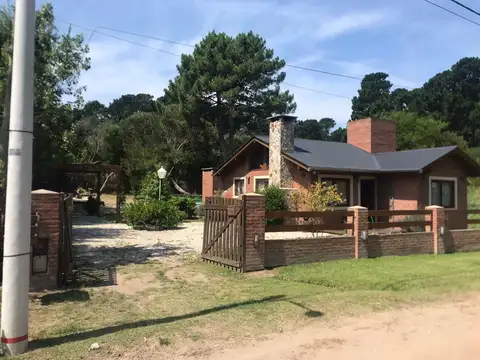 Casa en Alquiler Temporal en Mar Azul, Partido de Villa Gesell