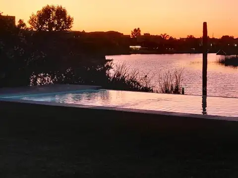 Casa en Alquiler Temporal en San Benito, Countries y Barrios Cerrados en Tigre