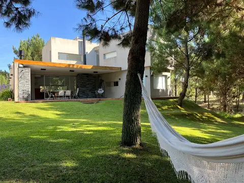 Casa en Alquiler Temporal en Costa Esmeralda, Partido de La Costa