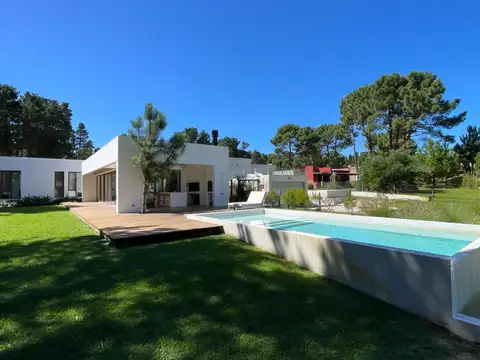 Casa en Alquiler Temporal en Barrio Cerrado Costa Esmeralda, Countries y Barrios Cerrados en Pinamar