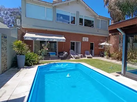 Casa en Alquiler Temporal en Los Troncos, Mar del Plata