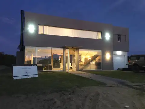 Casa en Alquiler Temporal en Costa Esmeralda, Partido de La Costa