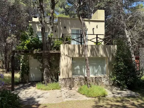 Casa en Alquiler Temporal en Mar Azul, Partido de Villa Gesell