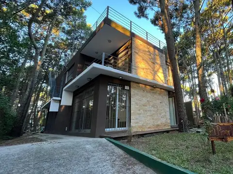 Casa en Alquiler Temporal en Mar Azul, Partido de Villa Gesell
