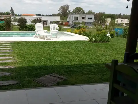 Casa en Alquiler Temporal en Pilar del Este - Santa Guadalupe, Countries y Barrios Cerrados en Pilar