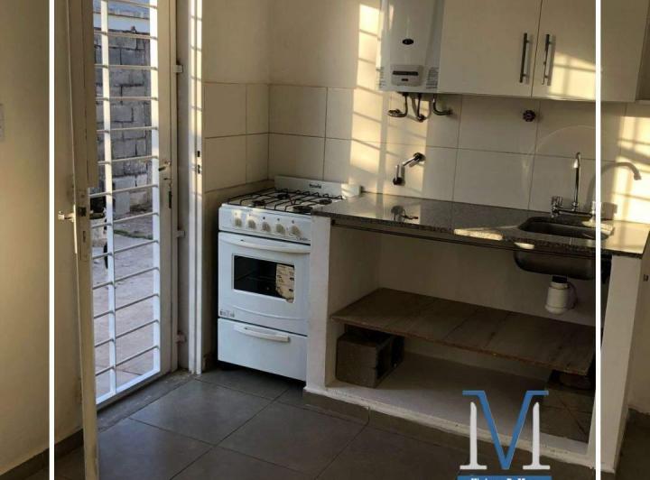 Casa · 54m² · 4 Ambientes · 1 Cochera