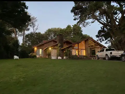 Casa en Alquiler Temporal en Zona Golf, Pinamar