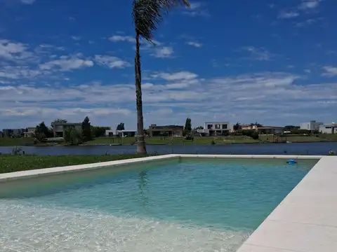 Casa en Alquiler Temporal en San Sebastian, Countries y Barrios Cerrados en Escobar
