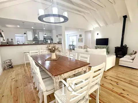 Casa en Alquiler Temporal en Costa Esmeralda, Partido de La Costa