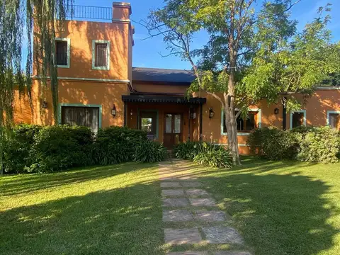 Casa en Alquiler Temporal en La Escondida, Countries y Barrios Cerrados en Pilar