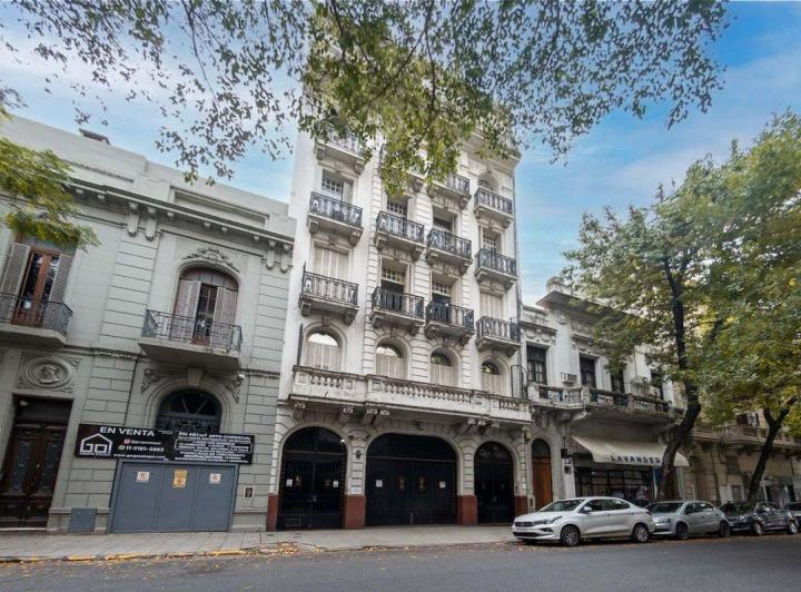 PH · 874m² · 16 Ambientes · 8 Cocheras