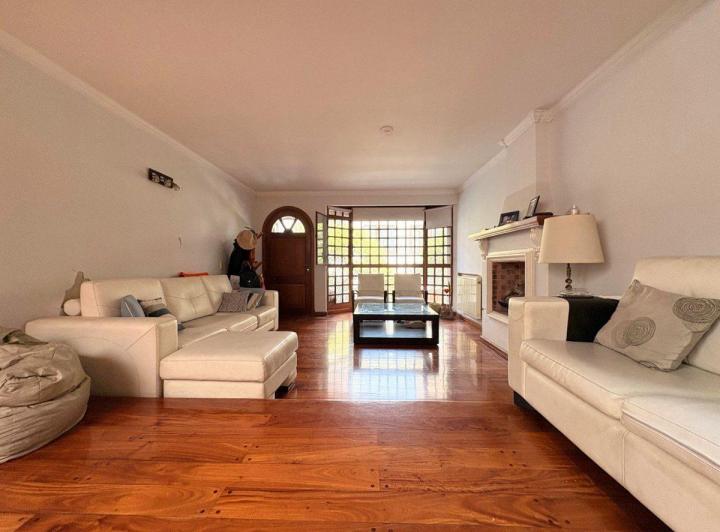 PH · 196m² · 4 Ambientes · 3 Cocheras