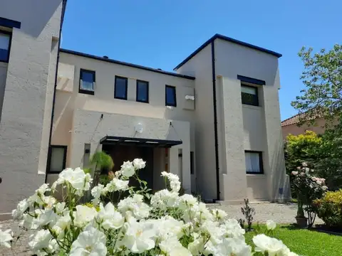 Casa en Alquiler Temporal en La Lomada De Pilar, Countries y Barrios Cerrados en Pilar