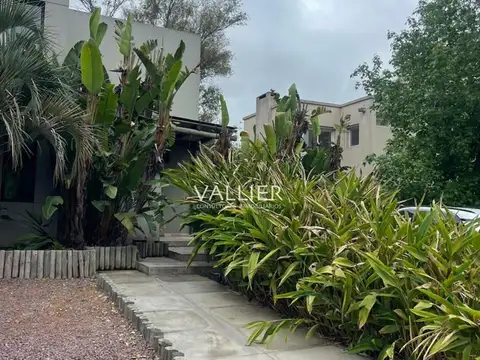 Casa en Alquiler Temporal en Garin-Centro, Garin