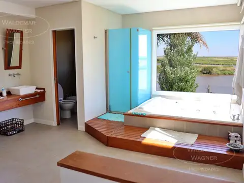 Casa en Alquiler Temporal en Isla Santa Monica, Countries y Barrios Cerrados en Tigre