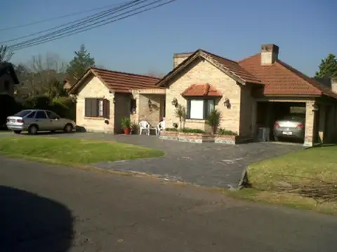 Casa en Alquiler Temporal en Country Club Banco Provincia, Countries y Barrios Cerrados en Moreno