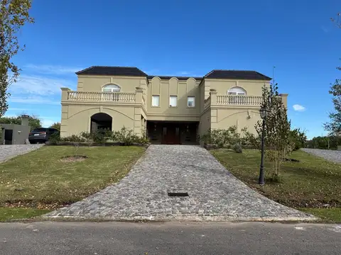 Casa en Alquiler Temporal en Estancias Del Pilar, Countries y Barrios Cerrados en Pilar
