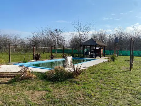 Quinta en Venta en Pontevedra, Partido de Merlo
