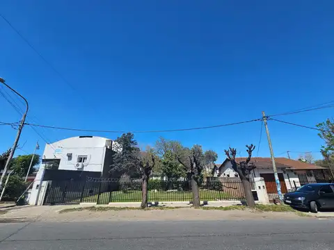 Quinta en Venta en Villa Luzuriaga, Partido de La Matanza